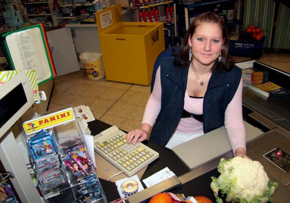 Kasse im Edeka-Markt Ermeling